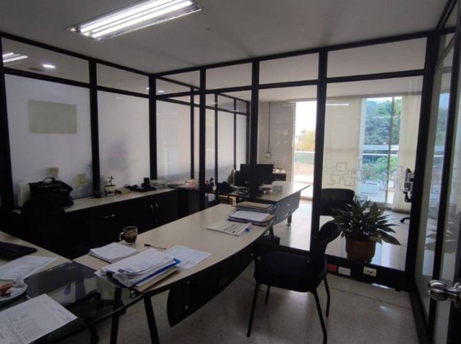 Edificio en venta en Fátima, Medellín, 2625 m² · foto 11 de 24