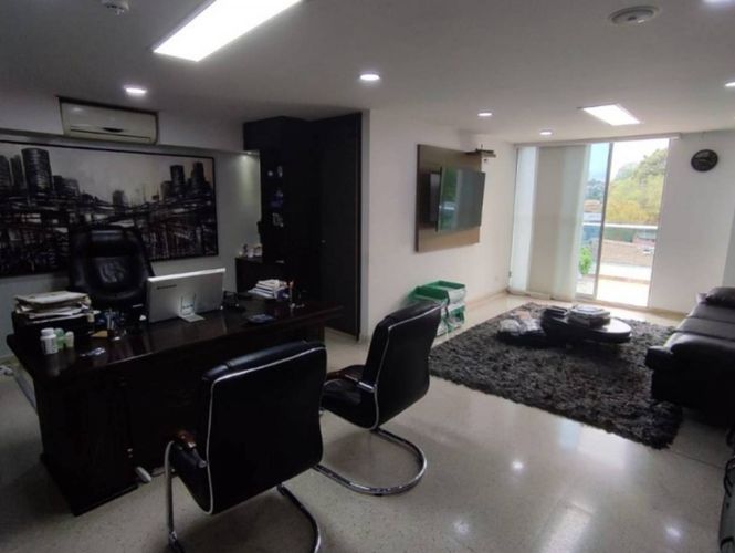 Edificio en venta en Fátima, Medellín, 2625 m² · foto 13 de 24