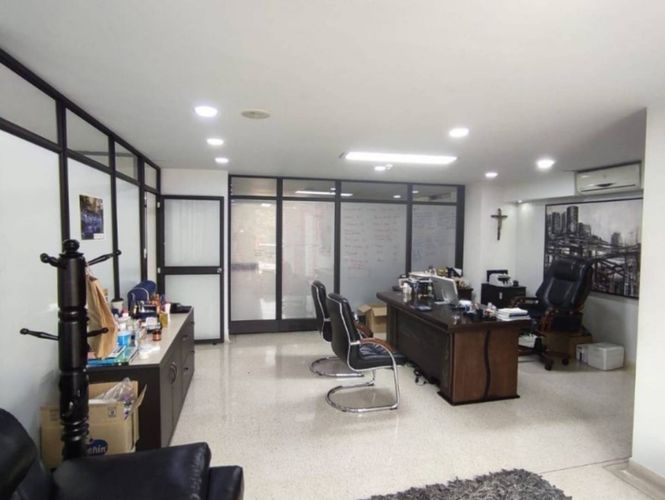 Edificio en venta en Fátima, Medellín, 2625 m² · foto 14 de 24