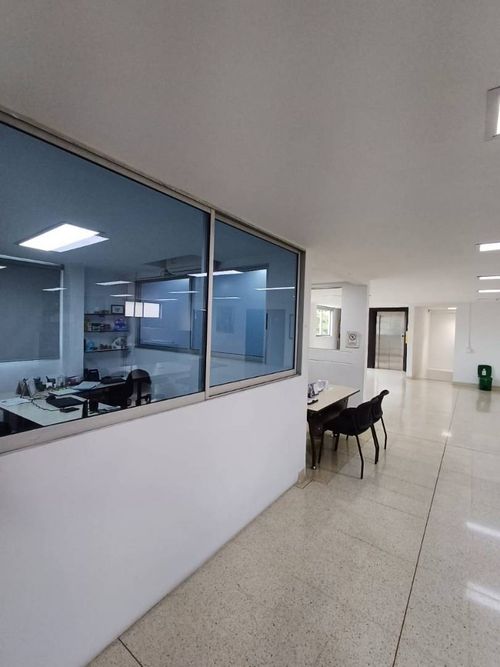 Edificio en venta en Fátima, Medellín, 2625 m² · foto 18 de 24