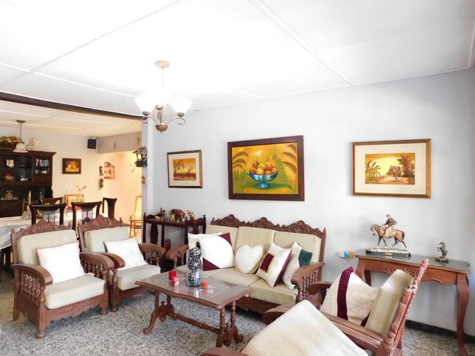 Casa en venta en Villa Del Este, Barranquilla · foto 2 de 24