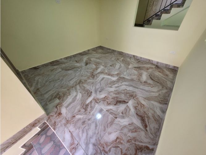 Casa de 4 alcobas en venta en Campo Valdes No.2, Medellín, 145 m² · foto 11 de 24