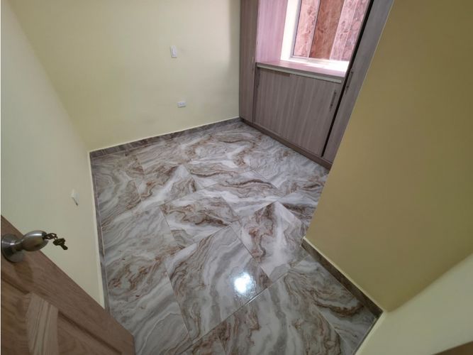 Casa de 4 alcobas en venta en Campo Valdes No.2, Medellín, 145 m² · foto 16 de 24