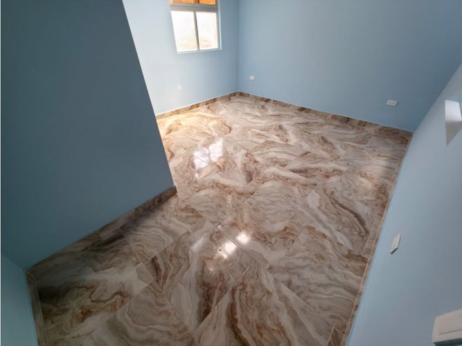 Casa de 4 alcobas en venta en Campo Valdes No.2, Medellín, 145 m² · foto 18 de 24