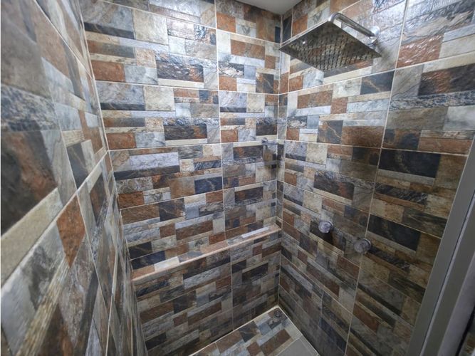 Casa de 4 alcobas en venta en Campo Valdes No.2, Medellín, 145 m² · foto 21 de 24