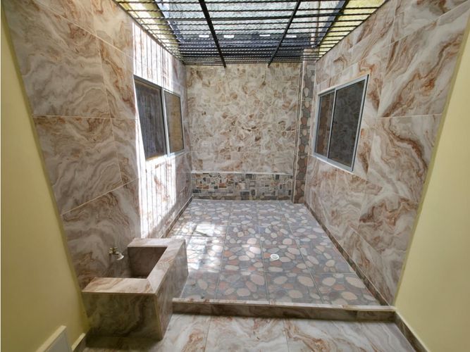 Casa de 4 alcobas en venta en Campo Valdes No.2, Medellín, 145 m² · foto 24 de 24