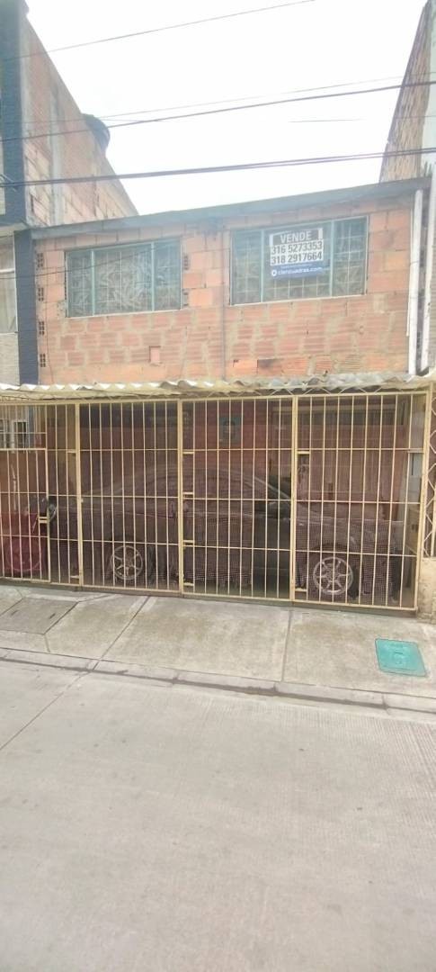 Casa en venta en Bosa Piamonte, Bogotá · foto 2 de 24