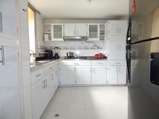 Apartamento de 3 alcobas en venta en Altos Del Prado, Barranquilla, 184 m² · foto 6 de 23