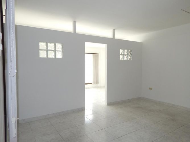 Local en arriendo en El Prado, Barranquilla, 35 m² · foto 2 de 6