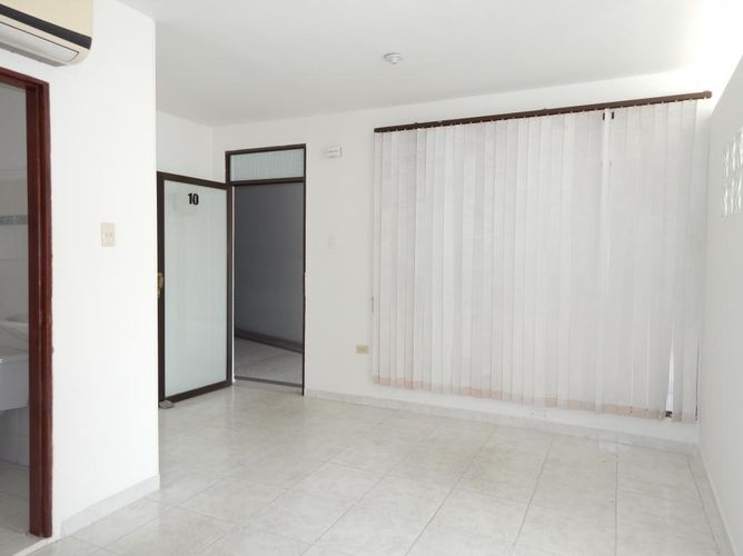 Local en arriendo en El Prado, Barranquilla, 35 m² · foto 3 de 6
