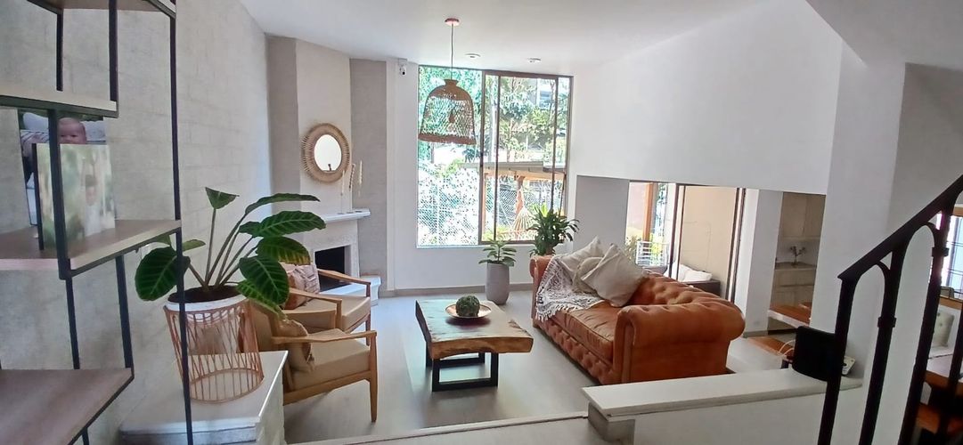 Casa de 4 alcobas en venta en Los Balsos, Medellín, 228 m² · foto 3 de 21