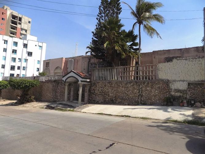 Casa de 6 alcobas en venta en La Cumbre, Barranquilla, 486 m² · foto 2 de 4