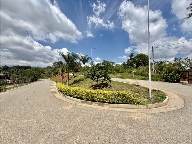 Lote en venta en Ruitoque, Girón, 2577 m² · foto 18 de 20