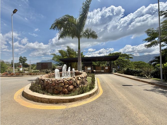 Lote en venta en Ruitoque, Girón, 2577 m² · foto 19 de 20