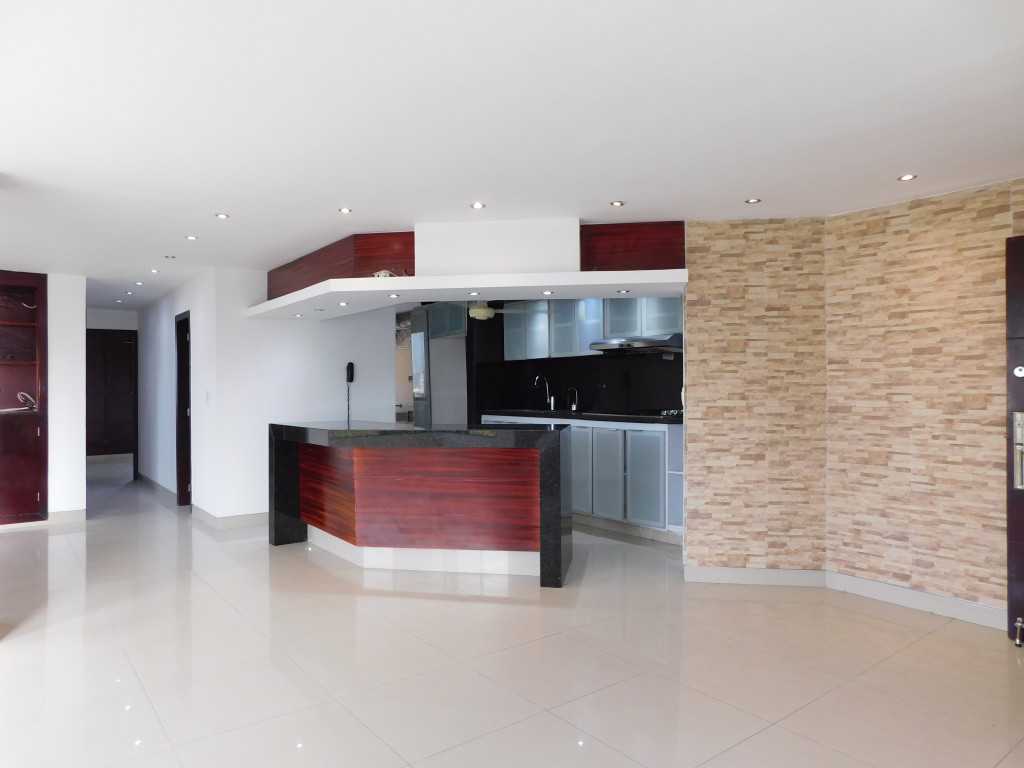 Apartamento en venta en Altos Del Prado, Barranquilla · foto 3 de 18