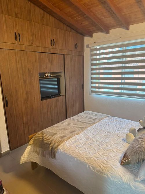 Casa en venta en Las Antillas, Envigado · foto 8 de 24