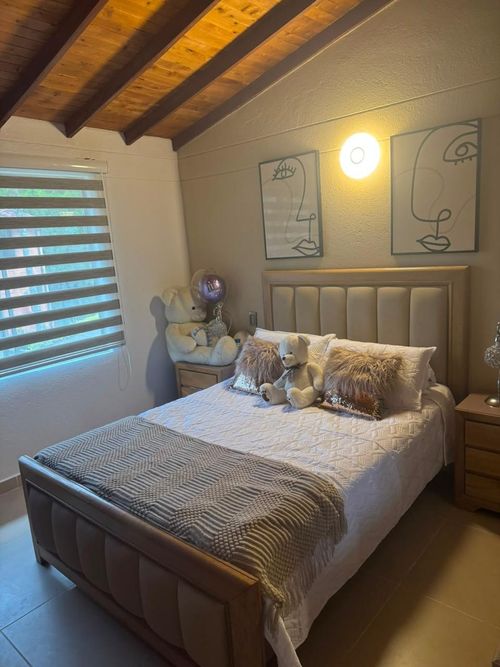 Casa en venta en Las Antillas, Envigado · foto 9 de 24