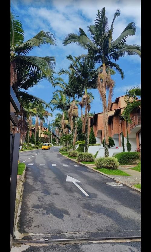 Casa en venta en Las Antillas, Envigado · foto 21 de 24