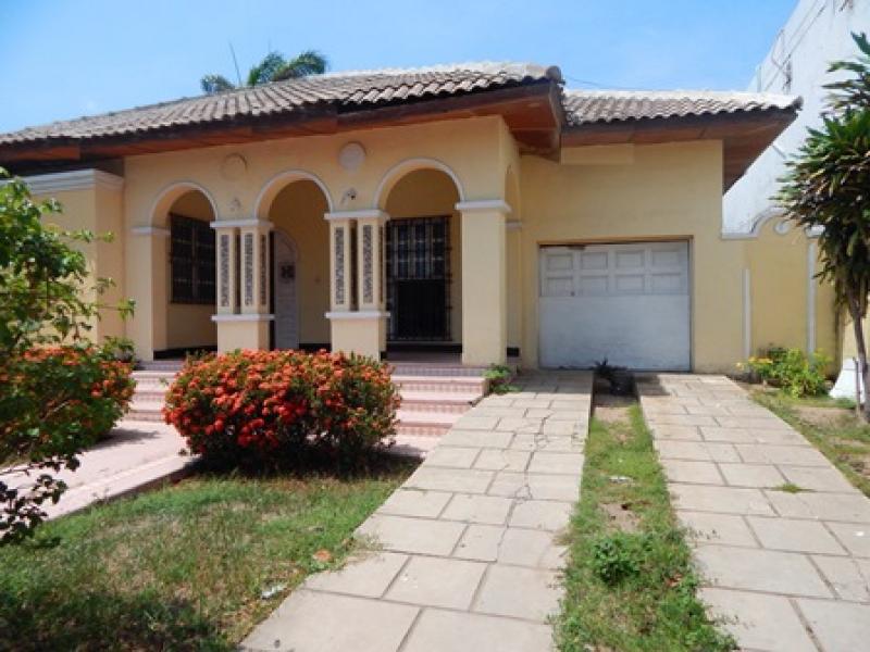 Casa en venta en Altos Del Prado, Barranquilla · foto 2 de 19