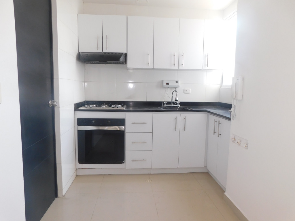 Apartamento en arriendo en Altos De Riomar, Barranquilla · foto 7 de 16