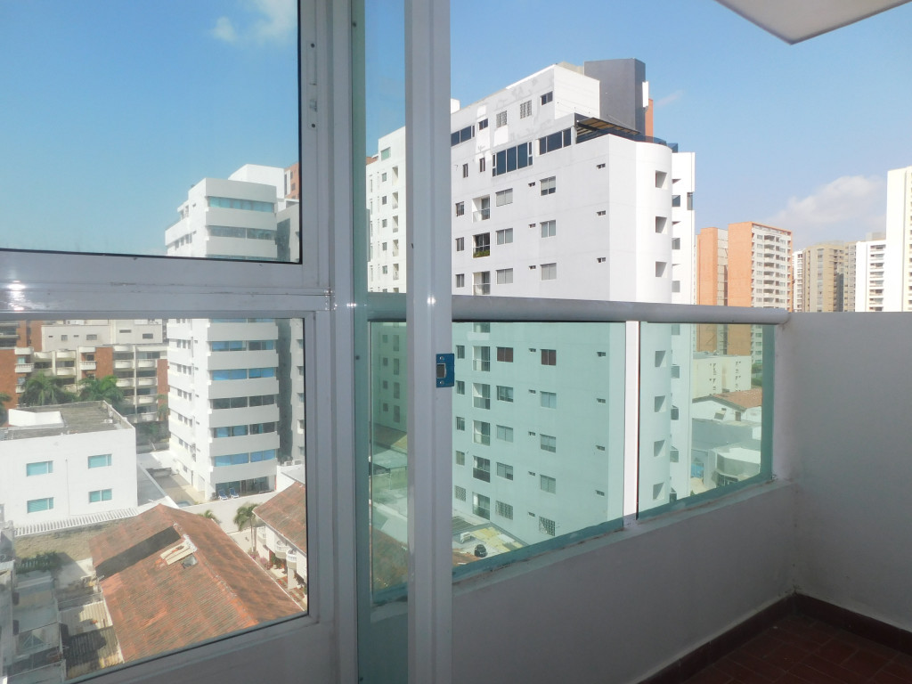 Apartamento en arriendo en Altos De Riomar, Barranquilla · foto 8 de 16
