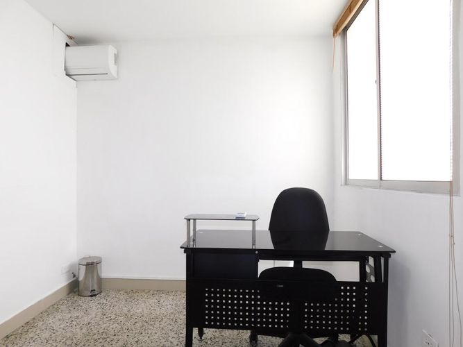 Oficina en arriendo en Colombia, Barranquilla, 10 m² · foto 2 de 9