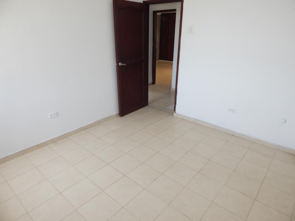 Apartamento en arriendo en Altos De Riomar, Barranquilla · foto 11 de 19