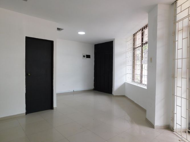 Local en venta en El Prado, Barranquilla, 84 m² · foto 3 de 23