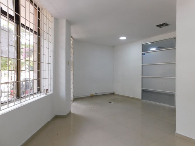 Local en venta en El Prado, Barranquilla, 84 m² · foto 4 de 23