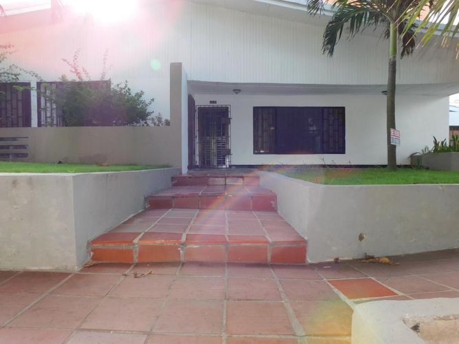 Casa en venta en La Campiña, Barranquilla, 444 m² · foto 7 de 9