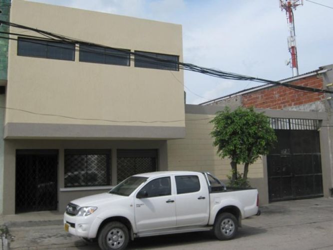 Bodega en venta en Abajo, Barranquilla, 250 m² · foto 2 de 13