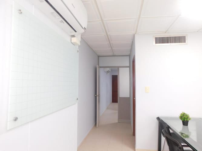 Oficina en arriendo en Altos Del Prado, Barranquilla, 46 m² · foto 8 de 24