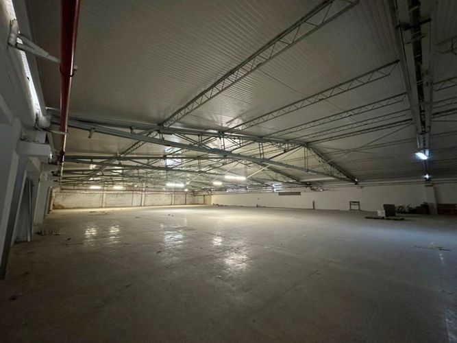 Local en arriendo en La Concepcion, Barranquilla, 1276 m² · foto 4 de 8