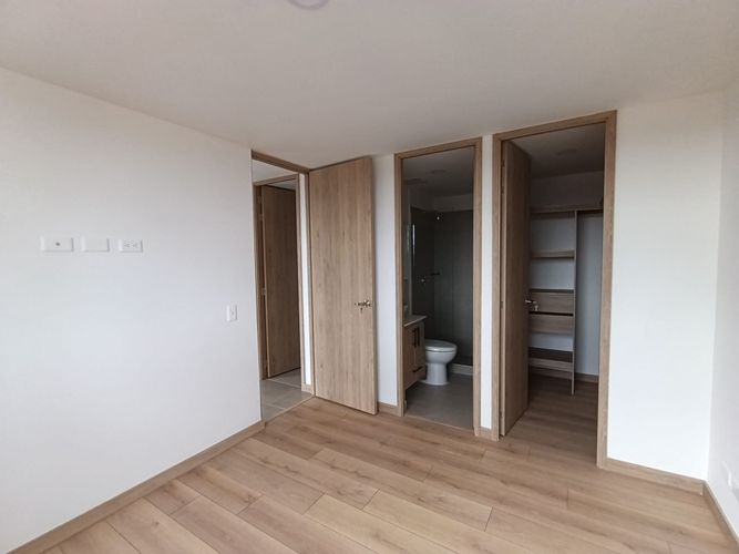 Apartamento de 2 alcobas en arriendo en Rionegro, 72 m² · foto 6 de 16