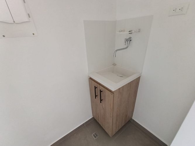 Apartamento de 2 alcobas en arriendo en Rionegro, 72 m² · foto 10 de 16