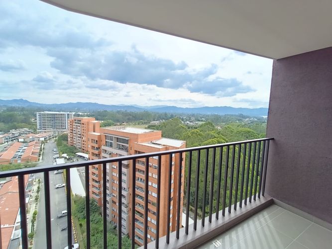 Apartamento de 2 alcobas en arriendo en Rionegro, 72 m² · foto 11 de 16