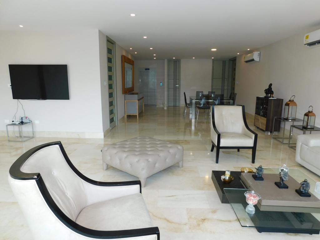 Apartamento en venta en Altos De Riomar, Barranquilla · foto 3 de 24