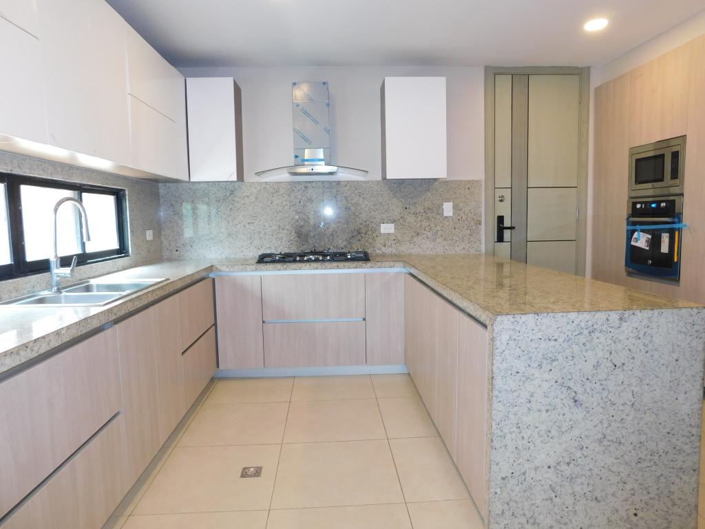 Apartamento en venta en Altos De Riomar, Barranquilla · foto 9 de 24