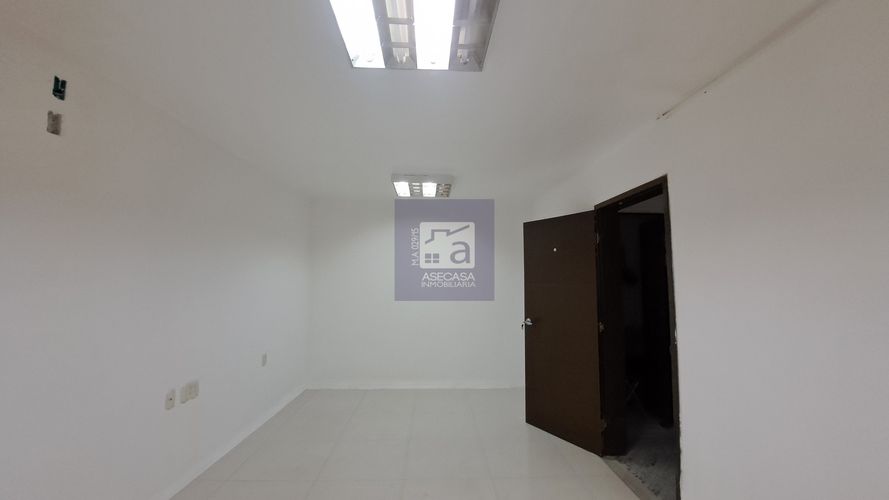 Consultorio en arriendo en Sotomayor, Bucaramanga, 21 m² · foto 6 de 8