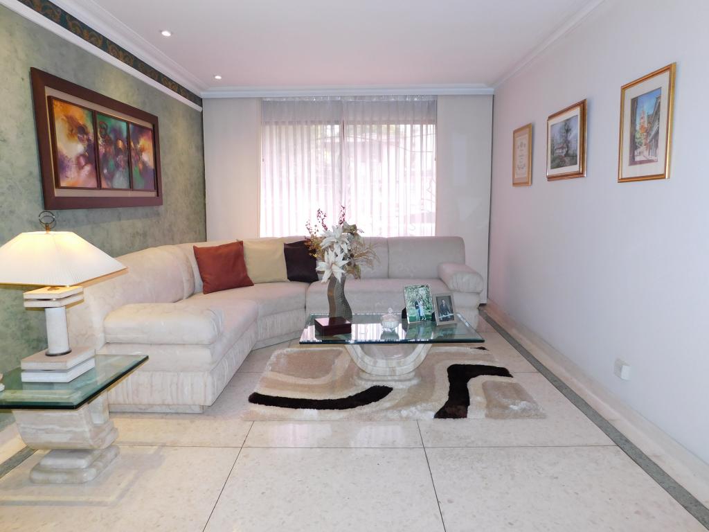 Casa en venta en Altos Del Prado, Barranquilla · foto 4 de 24