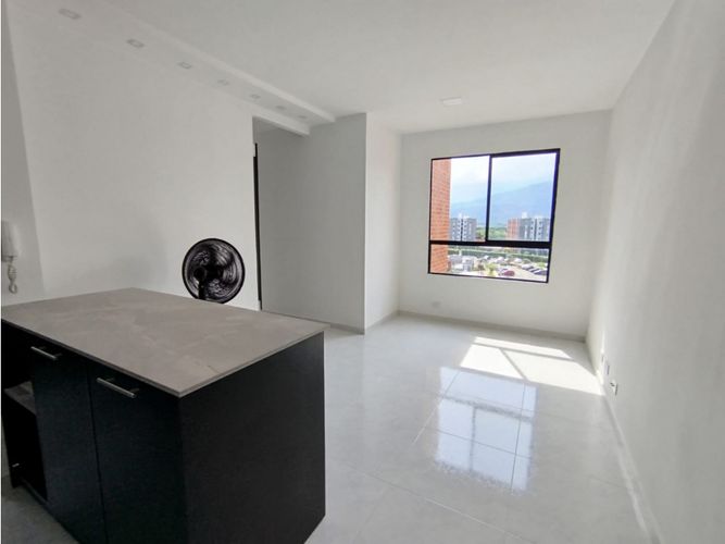 Apartamento de 2 alcobas en venta en Parque Natura, Jamundí, 44 m² · foto 2 de 19