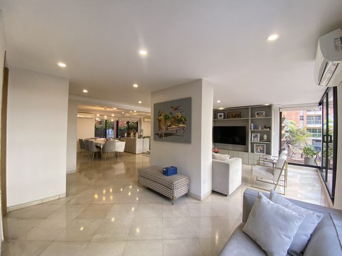Apartamento de 3 alcobas en venta en Altos Del Prado, Barranquilla, 170 m² · foto 3 de 24