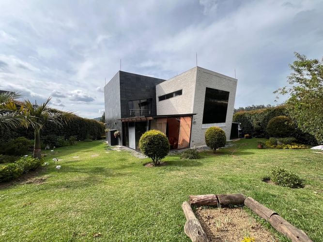 Casa de 4 alcobas en venta en Vía Las Palmas, Envigado, 397 m² · foto 10 de 20