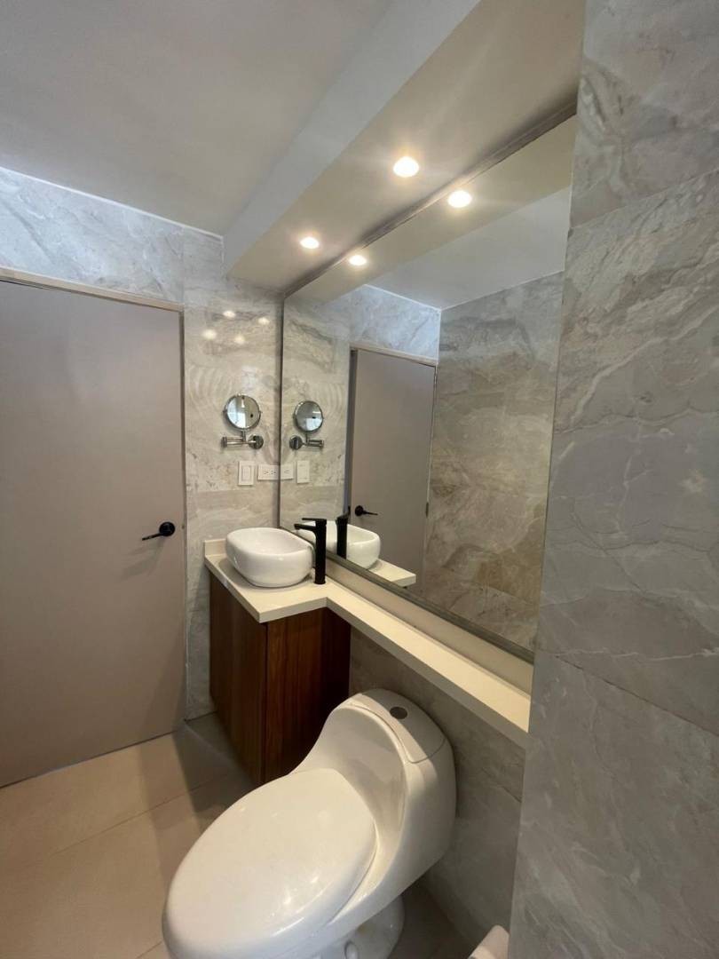 Apartamento en venta en Altos De Riomar, Barranquilla · foto 5 de 24