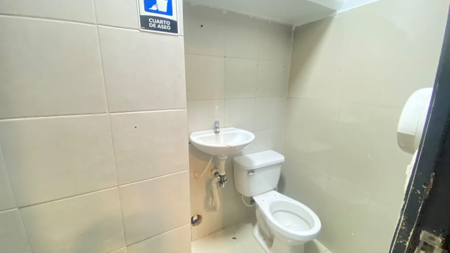 Local en arriendo en Olaya Villa Olimpica, Cartagena, 140 m² · foto 8 de 14