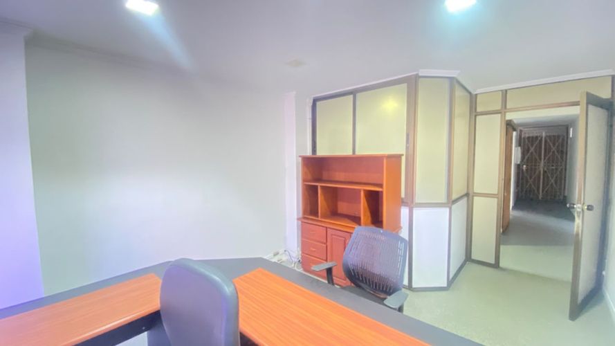 Local en venta en Manga, Cartagena, 112 m² · foto 13 de 24