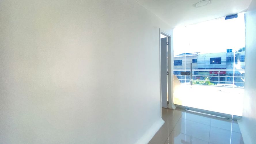 Local en arriendo en Castillete, Cartagena, 71 m² · foto 2 de 8