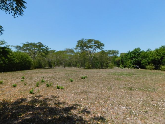 Lote en venta en Bahia Kristal, Cartagena, 2040 m² · foto 2 de 7