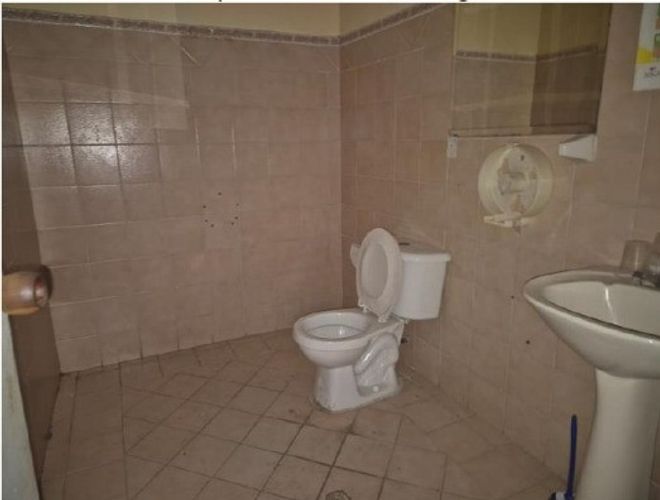 Bodega en arriendo en El Prado, Barranquilla, 1320 m² · foto 2 de 4