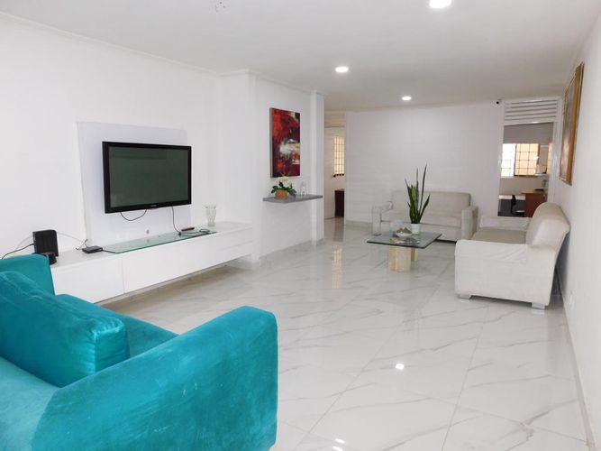 Apartamento de 6 alcobas en arriendo en Altos Del Prado, Barranquilla, 216 m² · foto 4 de 24